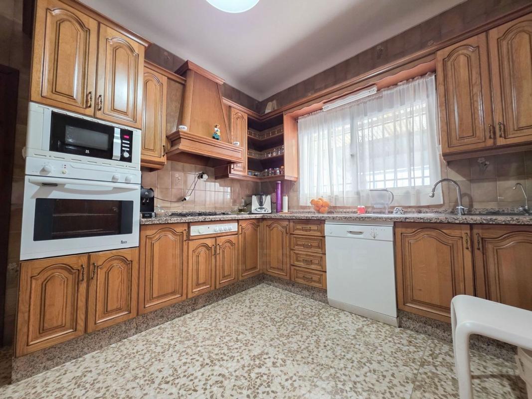 Sprzedaż niezależnego domku jednorodzinnego w Casa o chalet en Zona de la Vega, Antequera, Antequera photo 4