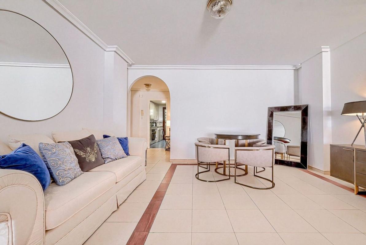 Продажа квартиры на Piso en Las Brisas, Marbella, Марбелла
 photo 3