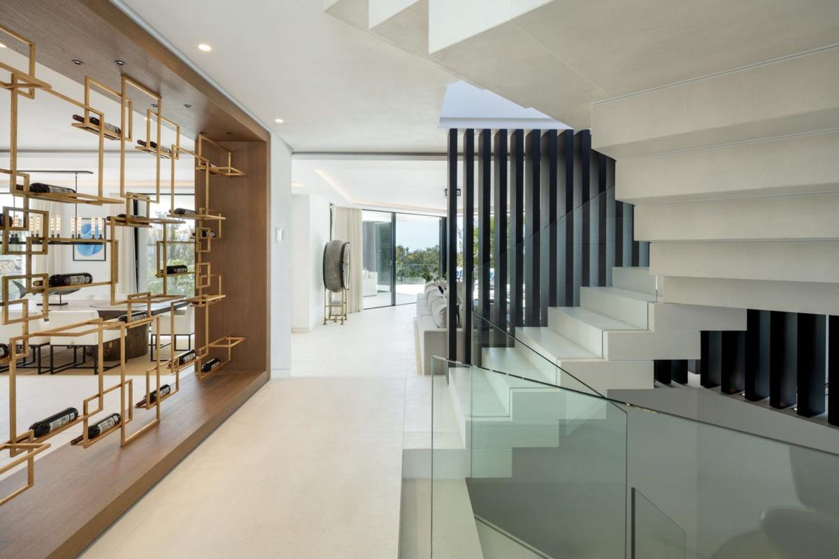 Properties for sale and rent in Spain photo 3