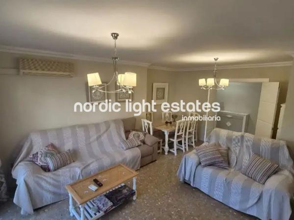 Продажа квартиры на Piso en Zona Hispanidad - Vivar Téllez, Vélez-Malaga, Велес-Малага
 photo 4