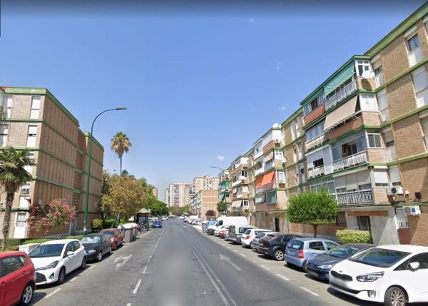 Venta de piso en Piso en Gregorio Diego, Puerta Blanca - Almudena, Málaga, Málaga
 photo