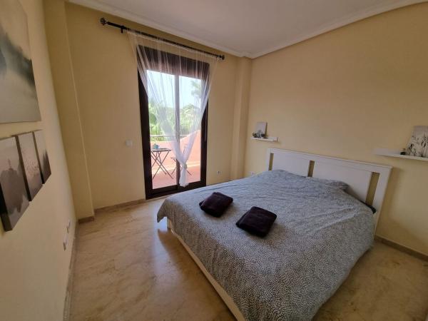 Аттик на продажу в  Ático en Urbanizacion Majestic Village, 81, Casares Golf - Casares del Sol, Casares, Касарес photo 4