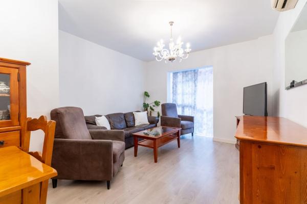 Продажа квартиры на Piso en Calle Victoria, La Victoria, Málaga, Малага
thumbnail 2