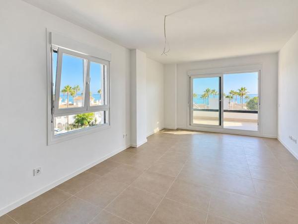 Продажа квартиры на Piso en Calle Aralia, Calaburra - Chaparral, Mijas, Михас
 photo 4
