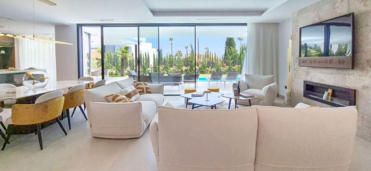 Properties for sale and rent in Spain photo 4
