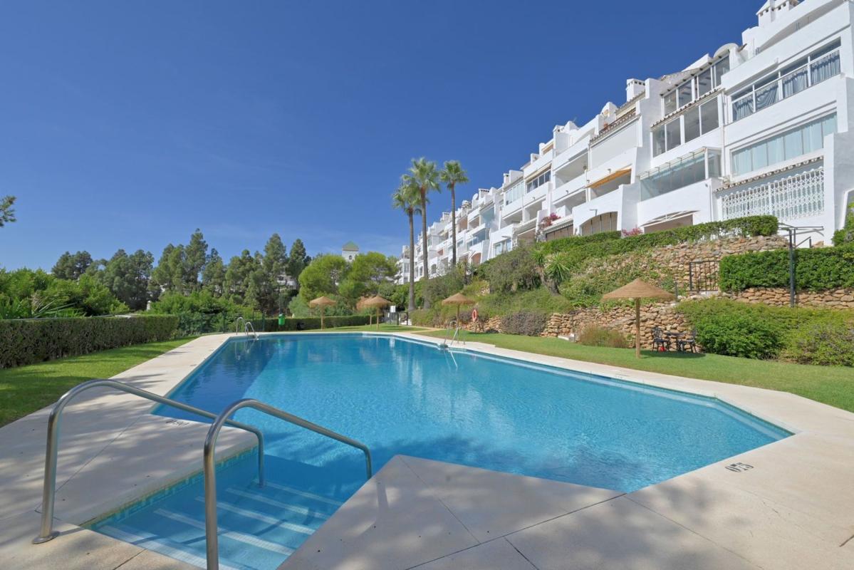 Продажа квартиры на Piso en Sitio de Calahonda, Mijas, Михас
photo 1