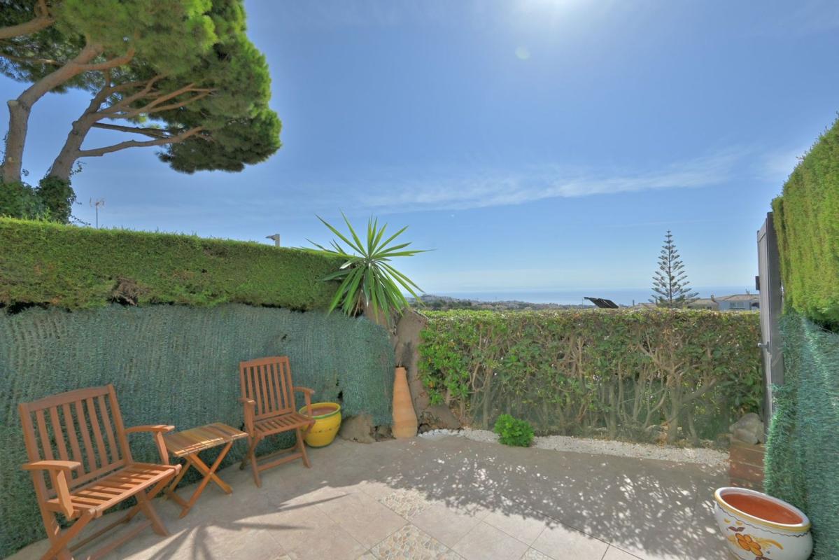 Продажа квартиры на Piso en Sitio de Calahonda, Mijas, Михас
photo 2