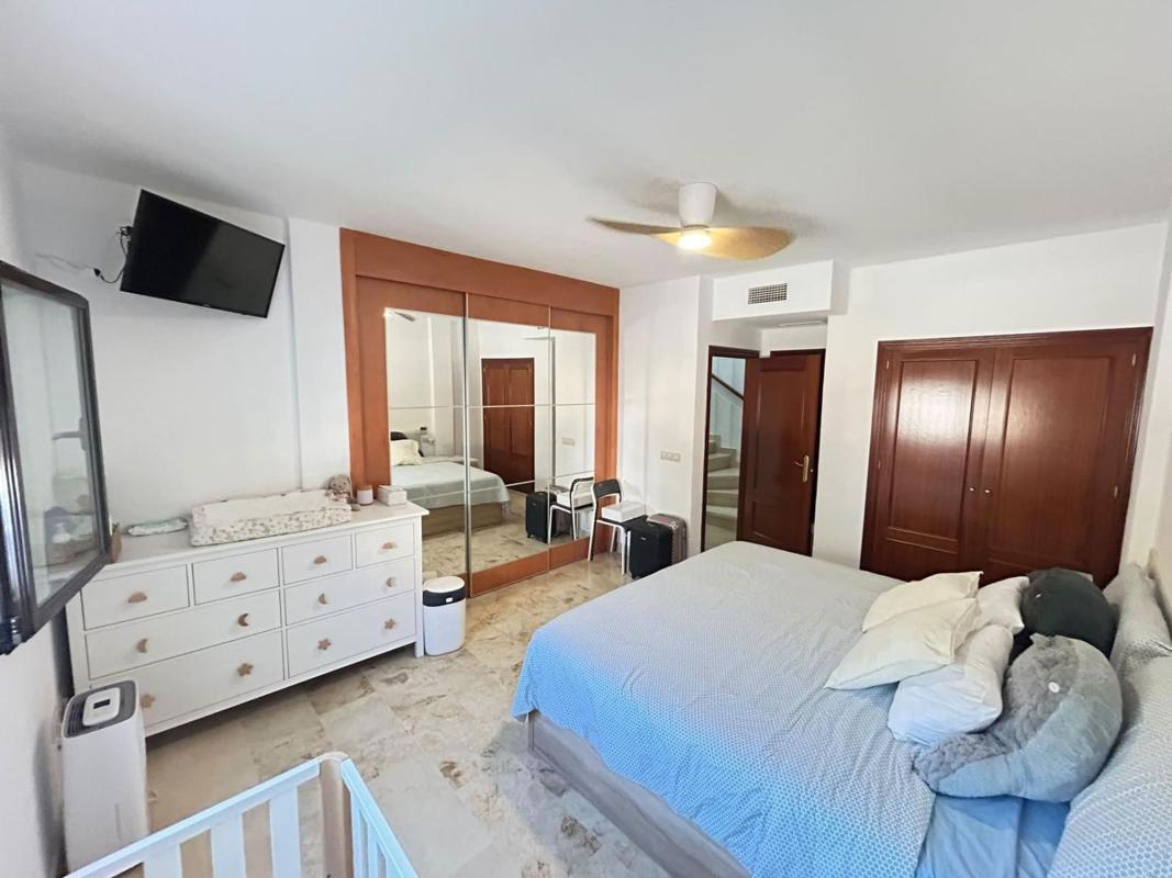 Properties for sale and rent in Spain photo 3