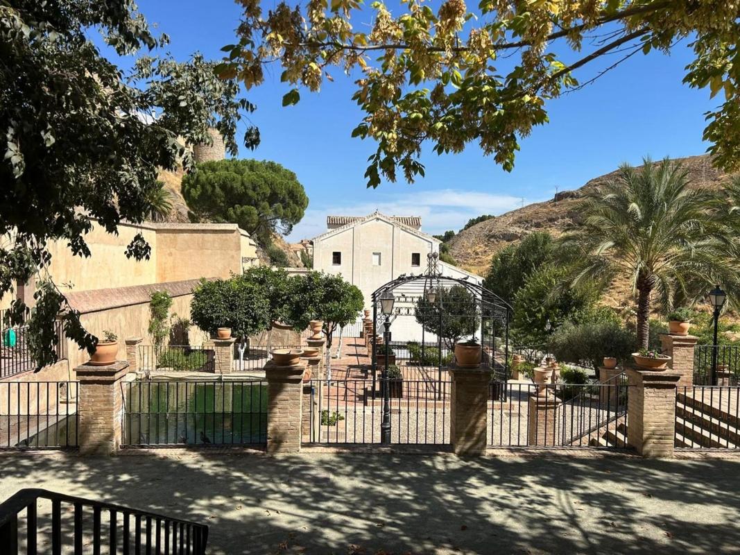 Properties for sale and rent in Spain photo 5