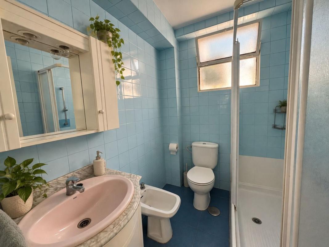 Venta de piso en Piso en Calle Ramón y Cajal, Centro, Vélez-Malaga, Vélez-Malaga
photo 5
