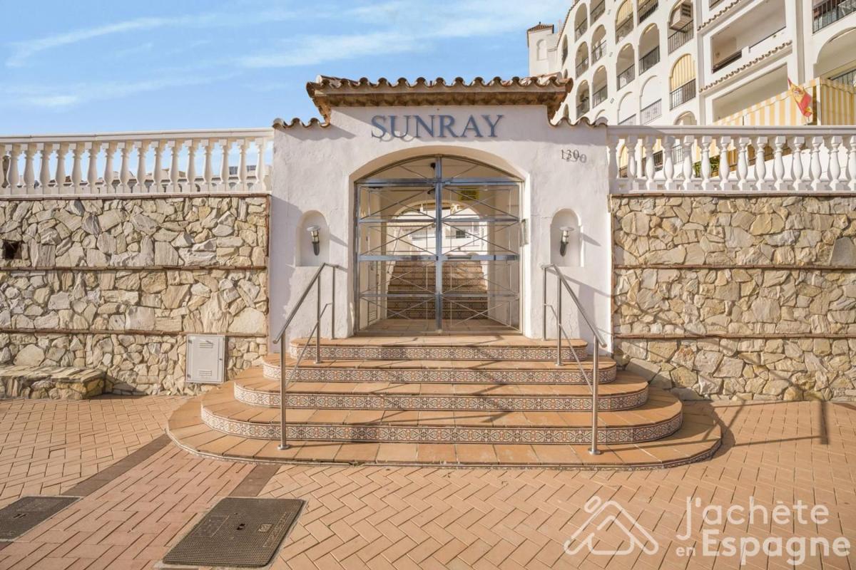 Venta de piso en Piso en Paseo Marítimo Rey de España, Las Gaviotas, Fuengirola, Fuengirola
photo 3
