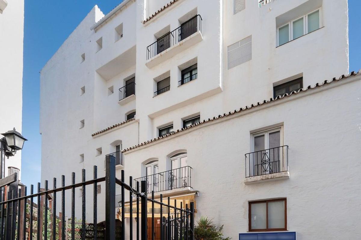 Venta de piso en Piso en Muelle Ribera (p Banus), Puerto Banús, Marbella, Marbella
photo 3