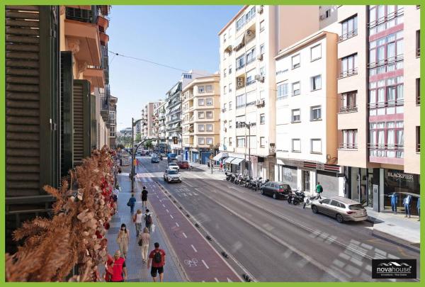 Продажа квартиры на Piso en Calle Enrique Scholtz, Perchel norte, Málaga, Малага
photo 1