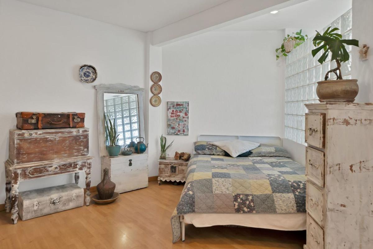 Venta de piso en Piso en Avenida Duque de Ahumada, Playa Bajadilla-Puertos, Marbella, Marbella
photo 1