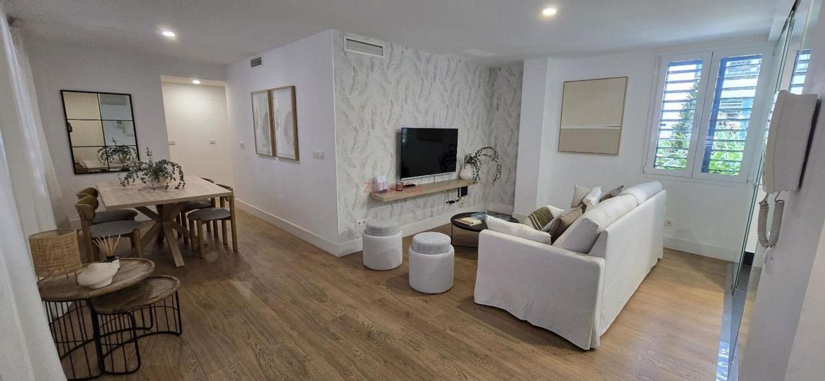 Продажа квартиры на Piso en Centro Histórico, Málaga, Малага
 photo 5