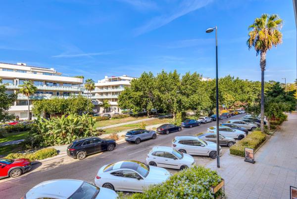 Продажа квартиры на Piso en Juan Antonio De Torquemad, Linda Vista-Nueva Alcántara-Cortijo Blanco, Marbella, Марбелла
 photo 4