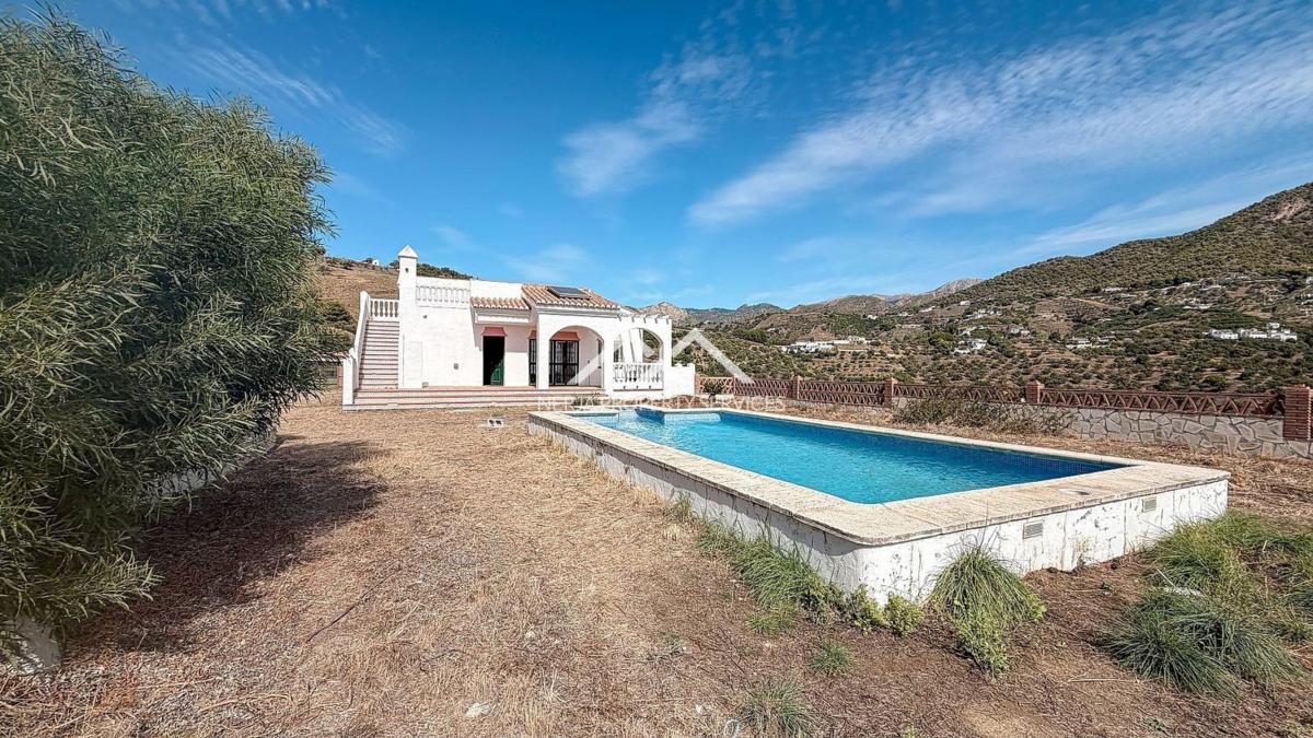 Sprzedaż niezależnego domku jednorodzinnego w Casa o chalet en Diseminado Diseminados s/n, Frigiliana, Frigiliana photo 2