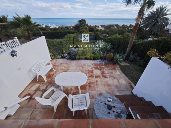 Casa o chalet independiente en Bahía Dorada, Estepona thumbnail 3