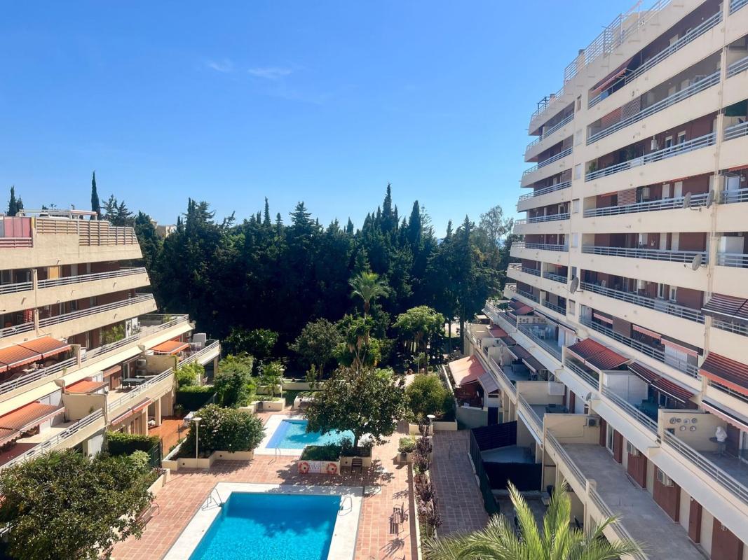 Venta de ático en  Ático en Calle Alonso de Bazán, Ricardo Soriano, Marbella, Marbella photo 5