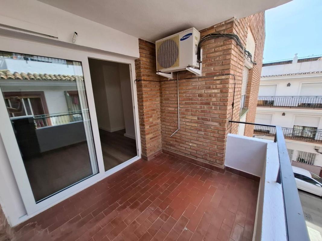 Продажа квартиры на Piso en Arroyo de la Miel, Benalmádena, Бенальмадена
photo 1