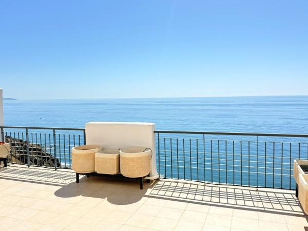 Venta de piso en Piso en Urbanización Calaceite, El Peñoncillo, Torrox, Torrox
thumbnail 3