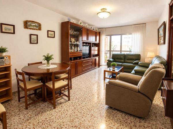 Продажа квартиры на Piso en Los Guindos - Parque Mediterráneo - Santa Paula, Málaga, Малага
 photo 1