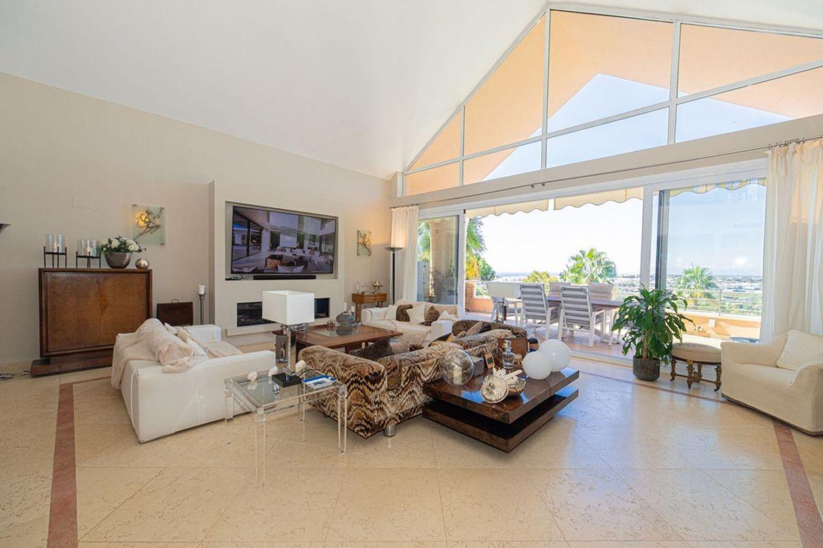 Продажа дуплекса на Dúplex en Las Brisas, Marbella, Марбелла photo 2