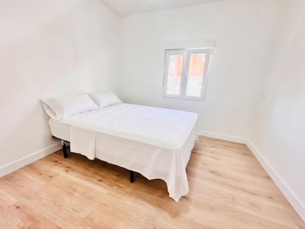 Продажа квартиры на Piso en Carranque - Haza Cuevas, Málaga, Малага
 photo 2