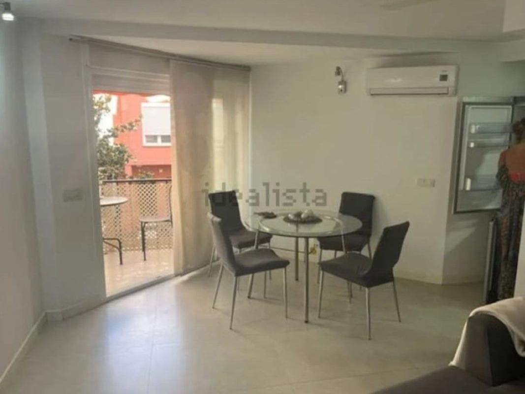 Venta de piso en Piso en Playa Bajadilla-Puertos, Marbella, Marbella
photo 3