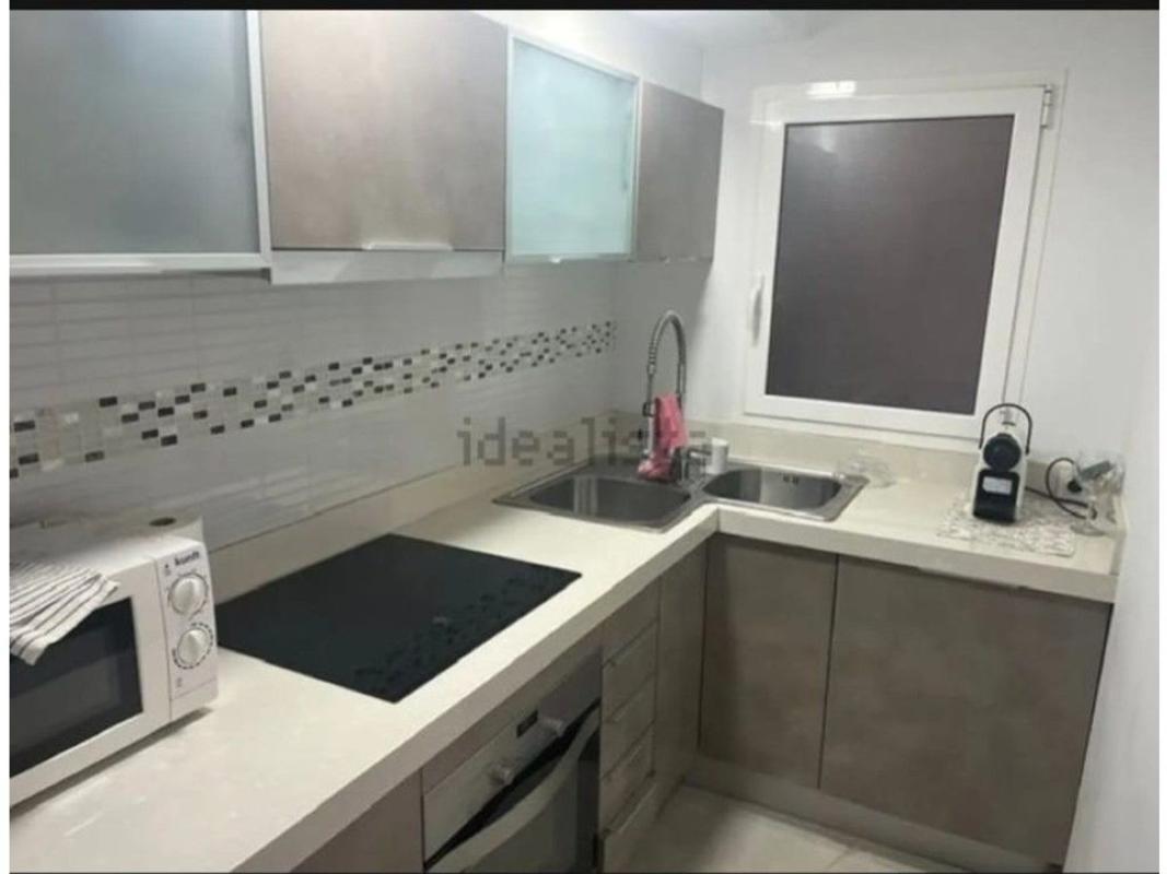 Venta de piso en Piso en Playa Bajadilla-Puertos, Marbella, Marbella
photo 5