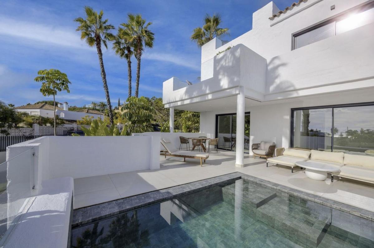 Venta de duplex en Dúplex en Calle Caserío, Paraiso-Barronal, Estepona, Estepona photo 2