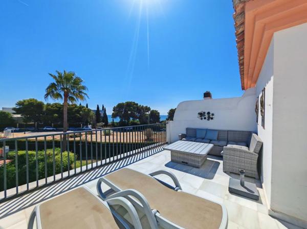 Chalet adosado en Cabopino - Artola, Marbella photo 1