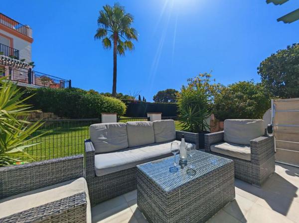 Chalet adosado en Cabopino - Artola, Marbella photo 3