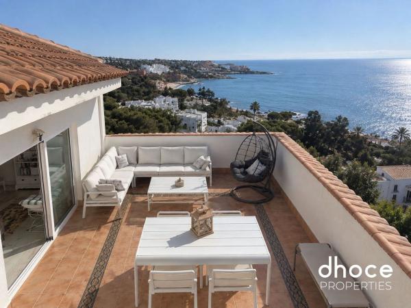 Sprzedaż mieszkania w Piso en Bahia De Estepona, Guadalobón, Estepona, Estepona
photo 1