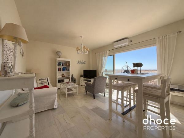 Sprzedaż mieszkania w Piso en Bahia De Estepona, Guadalobón, Estepona, Estepona
thumbnail 2