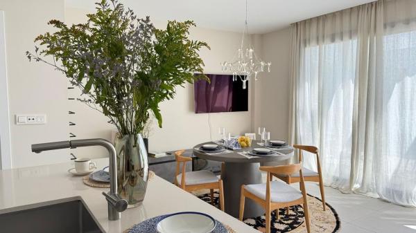 Venta de piso en Piso en Calle Lituania, 5 -7, Huerta Nueva, Estepona, Estepona
 photo 2