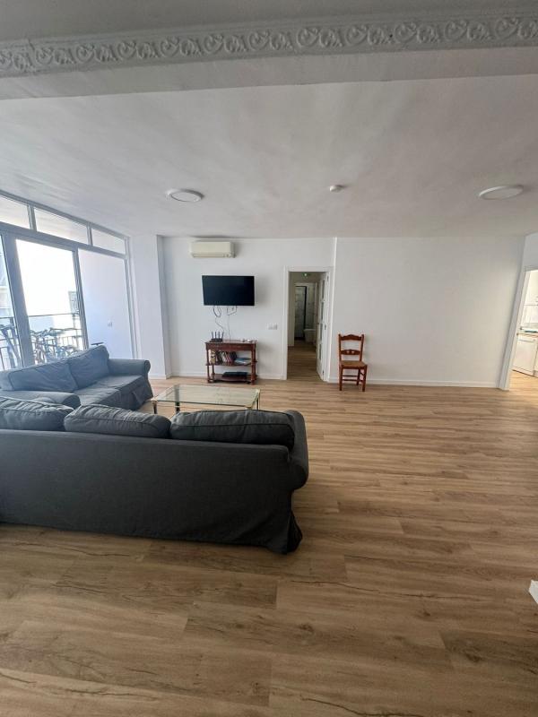 Продажа квартиры на Piso en Cruz del Humilladero - Los Tilos, Málaga, Малага
photo 1