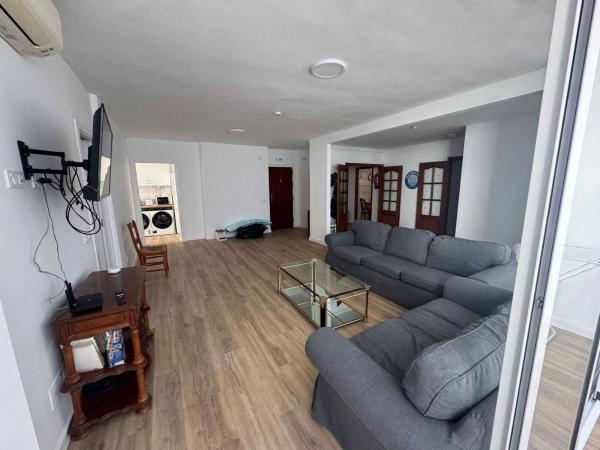 Продажа квартиры на Piso en Cruz del Humilladero - Los Tilos, Málaga, Малага
thumbnail 2