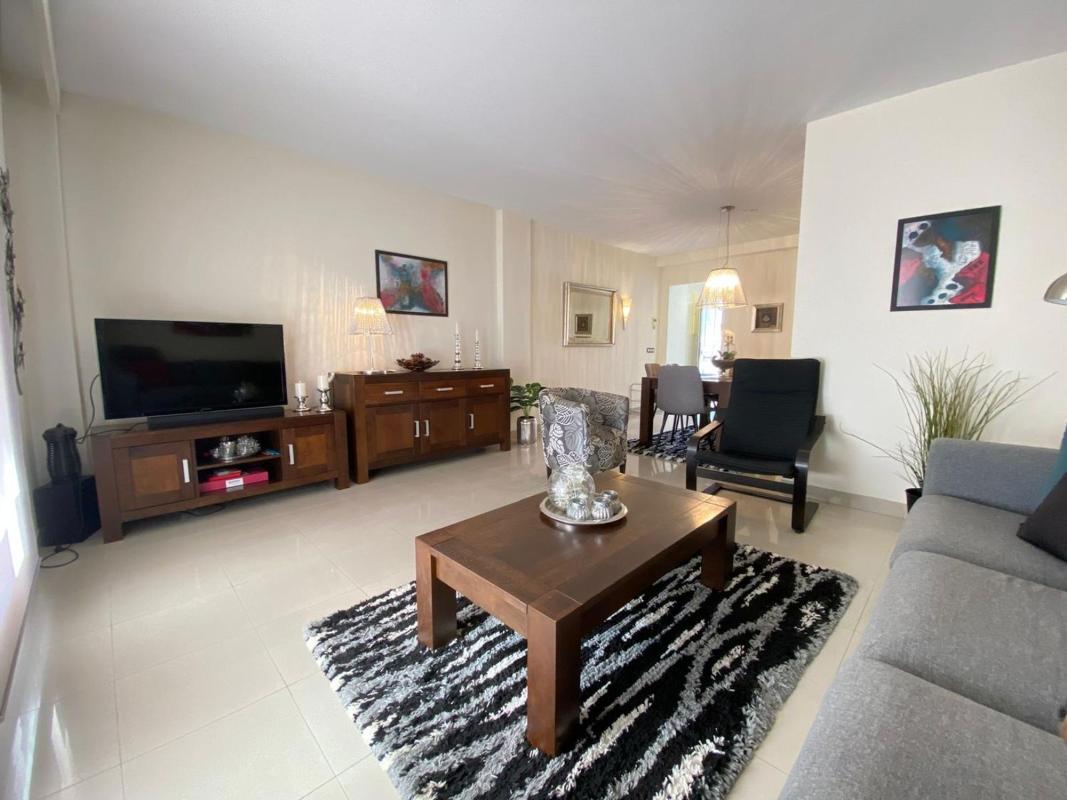 Продажа дуплекса на Dúplex en Cortijo Casareno, Paraiso-Barronal, Estepona, Эстепона photo 4