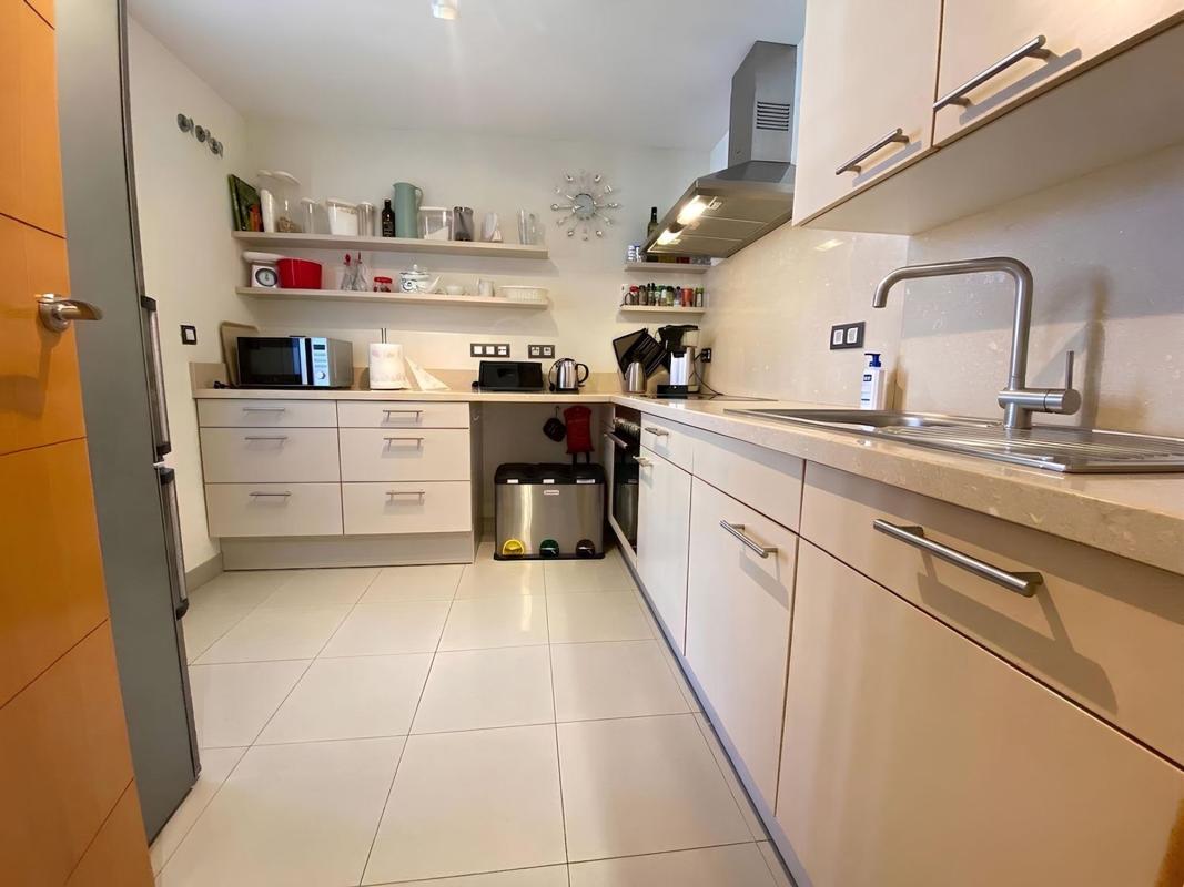 Продажа дуплекса на Dúplex en Cortijo Casareno, Paraiso-Barronal, Estepona, Эстепона photo 5