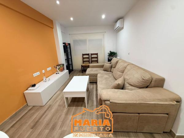Venta de piso en Piso en Los Almendros - El Limonero - El Tomillar, Málaga, Málaga
thumbnail 3