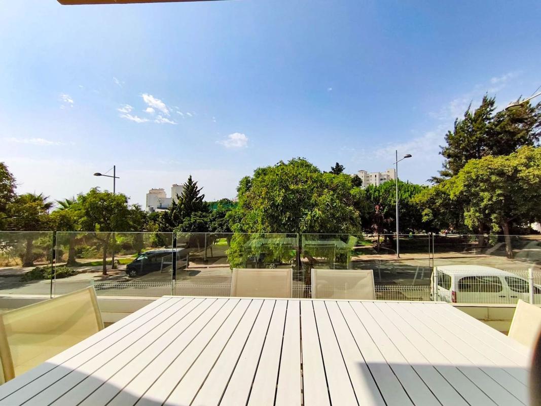 Venta de piso en Piso en Huerta Nueva, Estepona, Estepona
photo 5