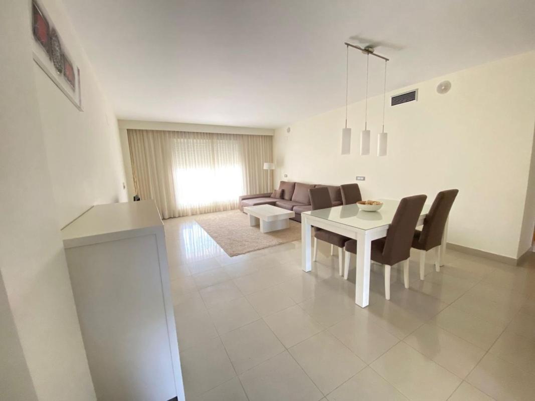 Venta de piso en Piso en Cortijo Casareno, Paraiso-Barronal, Estepona, Estepona
photo 5