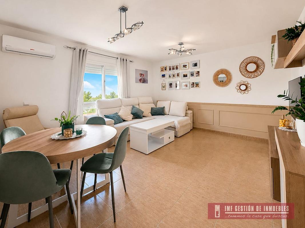 Продажа квартиры на Piso en Calle las Palomas s/n, Zona Hispanidad - Vivar Téllez, Vélez-Malaga, Велес-Малага
photo 2