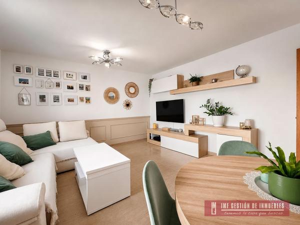 Venta de piso en Piso en Calle las Palomas s/n, Zona Hispanidad - Vivar Téllez, Vélez-Malaga, Vélez-Malaga
 photo 3