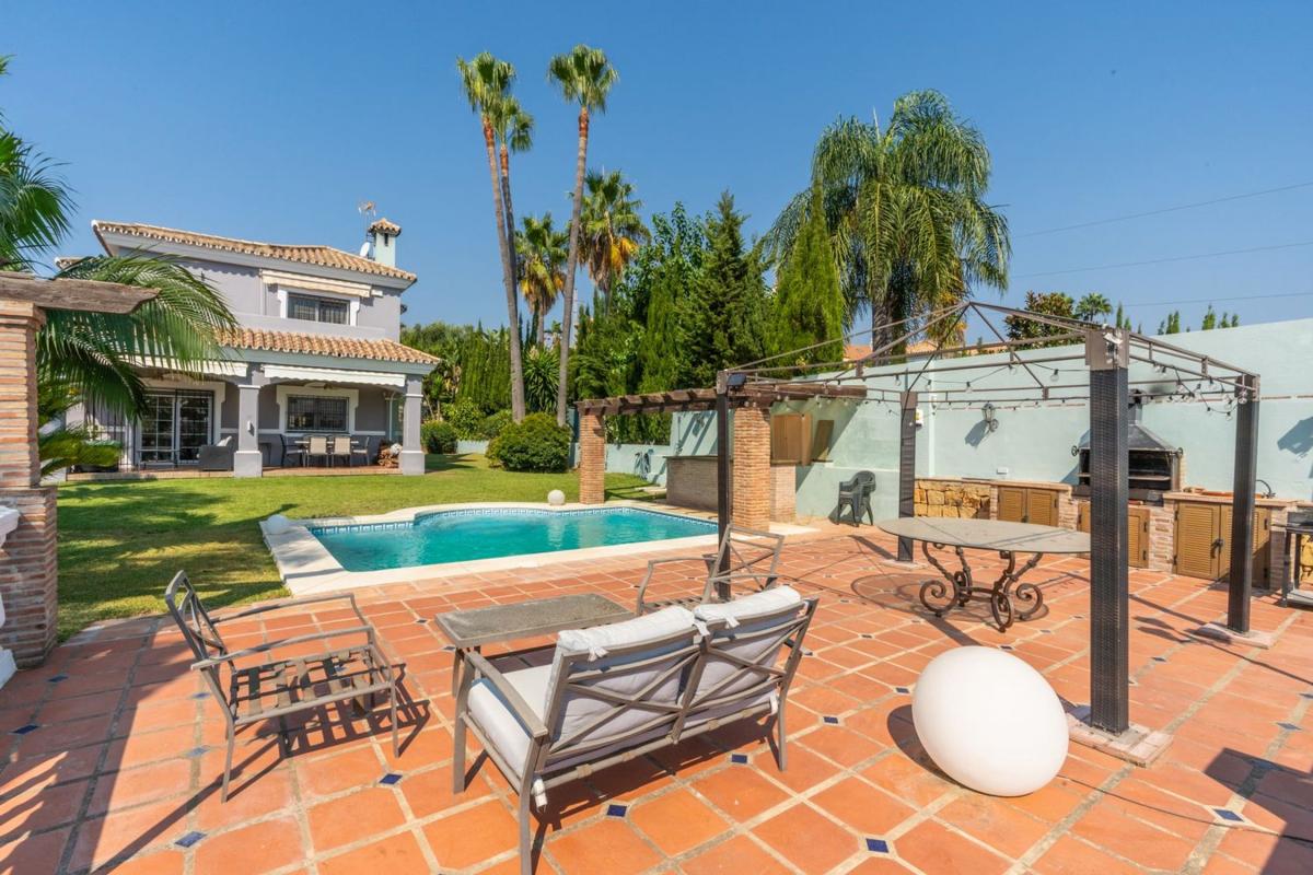Properties for sale and rent in Spain photo 4