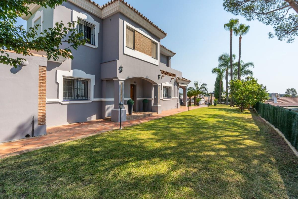 Properties for sale and rent in Spain photo 5
