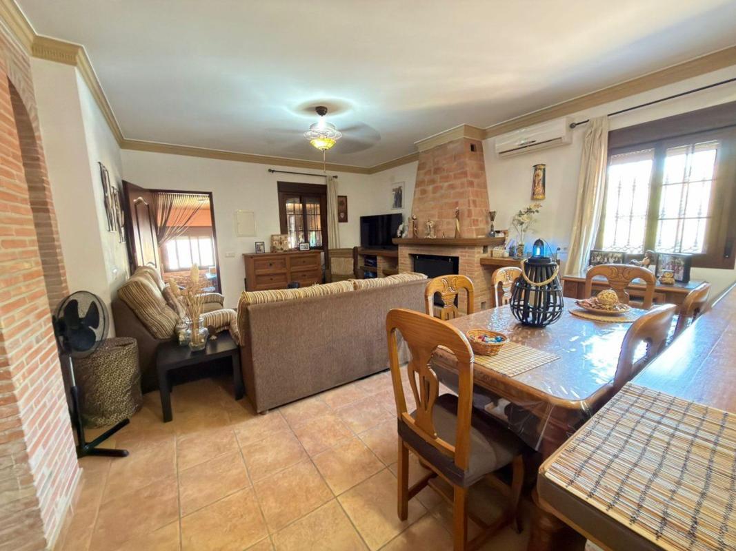 Properties for sale and rent in Spain photo 5