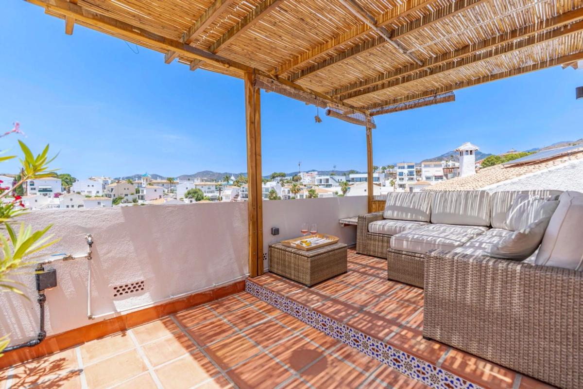 Properties for sale and rent in Spain photo 3