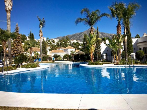 Mansarda na sprzedaż w  Ático en Aries-Nva Andalucia h, 6 -p, Los Naranjos, Marbella, Marbella photo 1